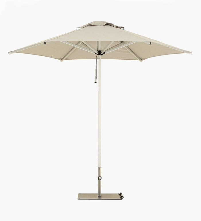 Woodline Mistral Round 8.9' Umbrella